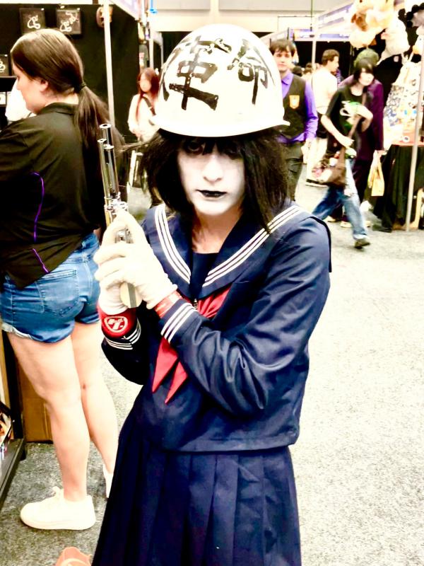 Gewalt cosplay.