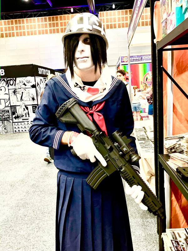 Gewalt cosplay.